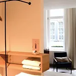 Bed and Breakfast Botermarkt Logies 4*