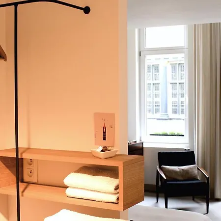 Bed & Breakfast Botermarkt Logies 4*